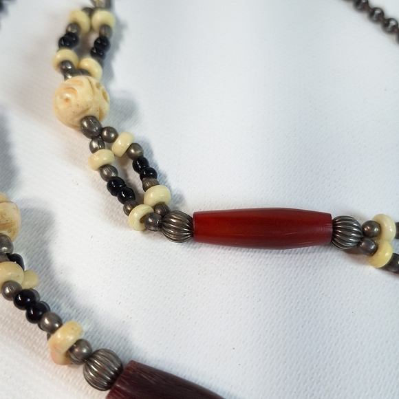 Hand Carved Bone Silver Metal Chain Infinity Necklace - Picture 7 of 9